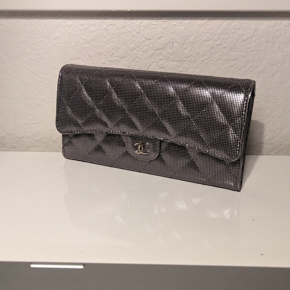 Chanel Metallic quilted flap wallet